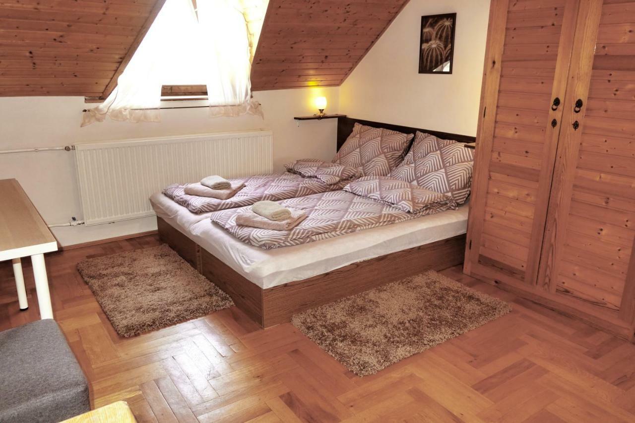 Tolena Apartment *