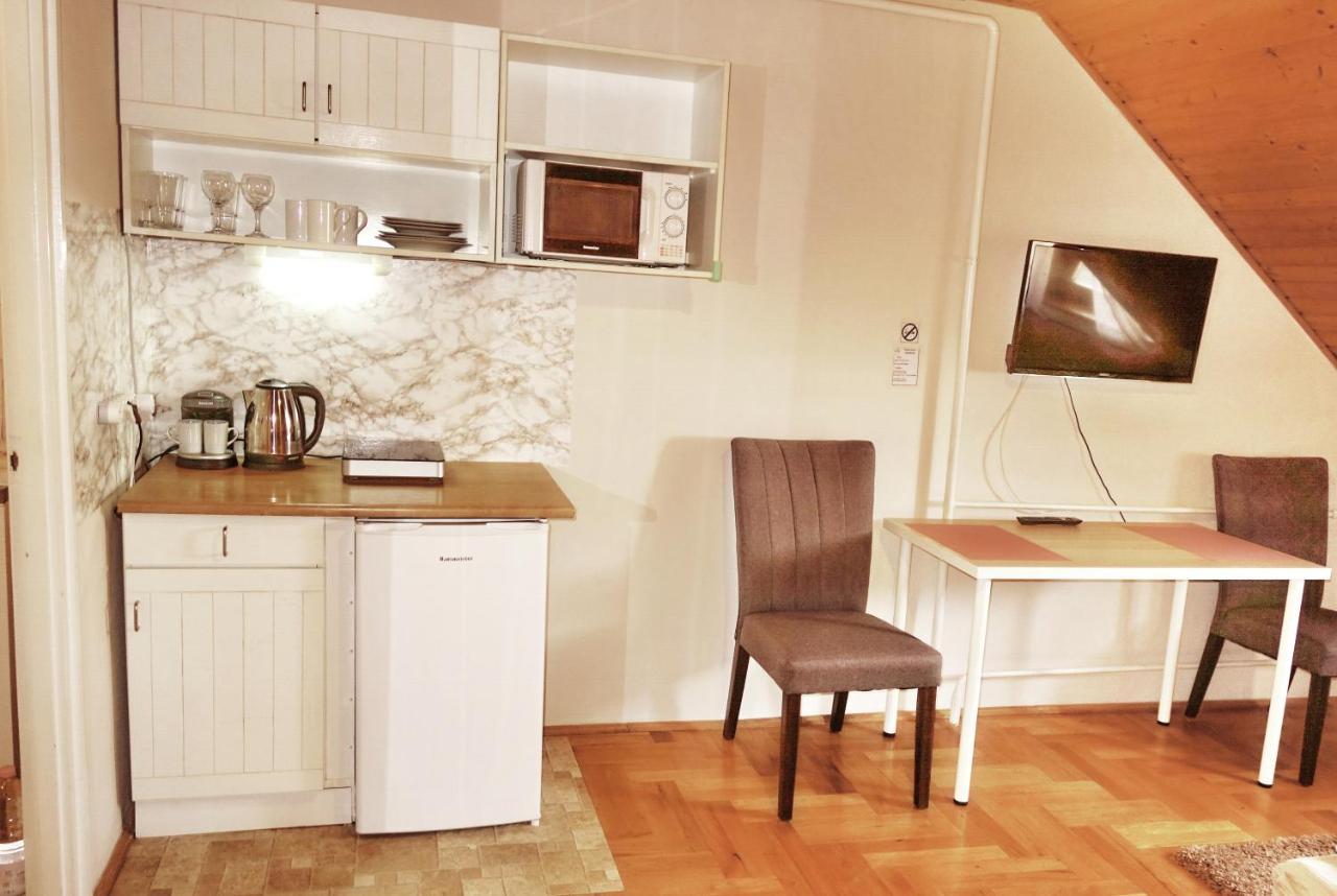 Tolena Apartment